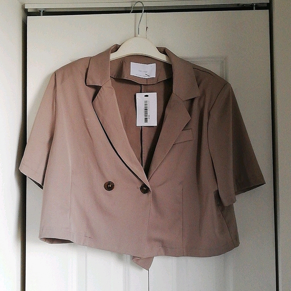 Oak+Fort Cropped Blazer - Picture 1 of 2